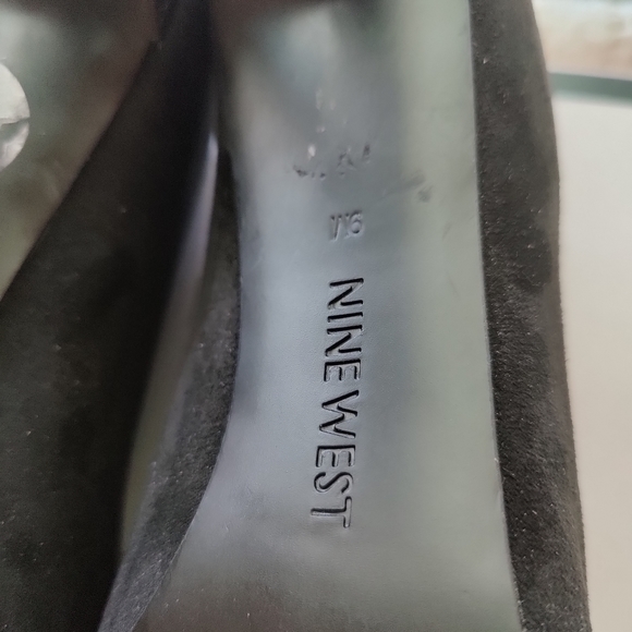 NINE WEST NW7NERRA VEGAN SUEDE STILETTO ANKLE BOOTS WOMEN SIZE 9M - Picture 10 of 11